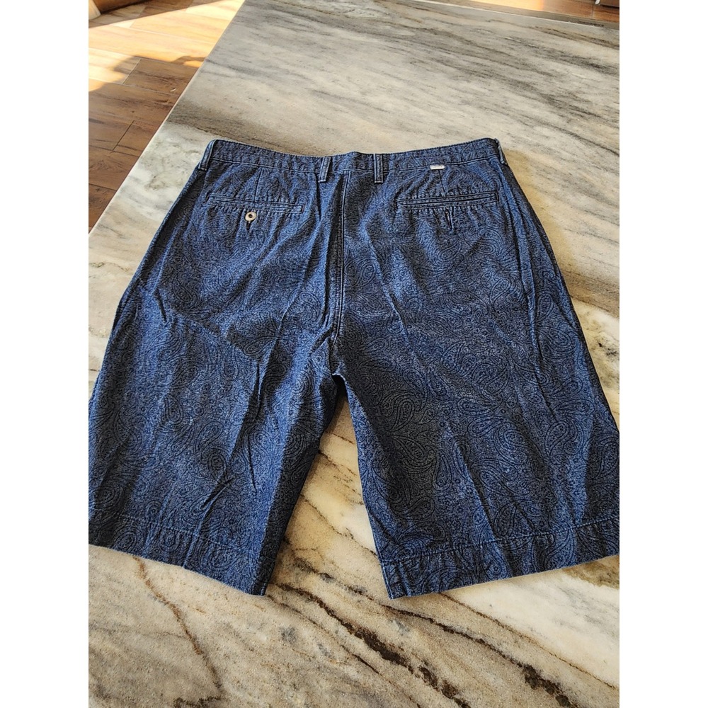 Levis Mens Blue Paisley Cotton Chino Shorts Size 36 Flat Front Casual Summer
